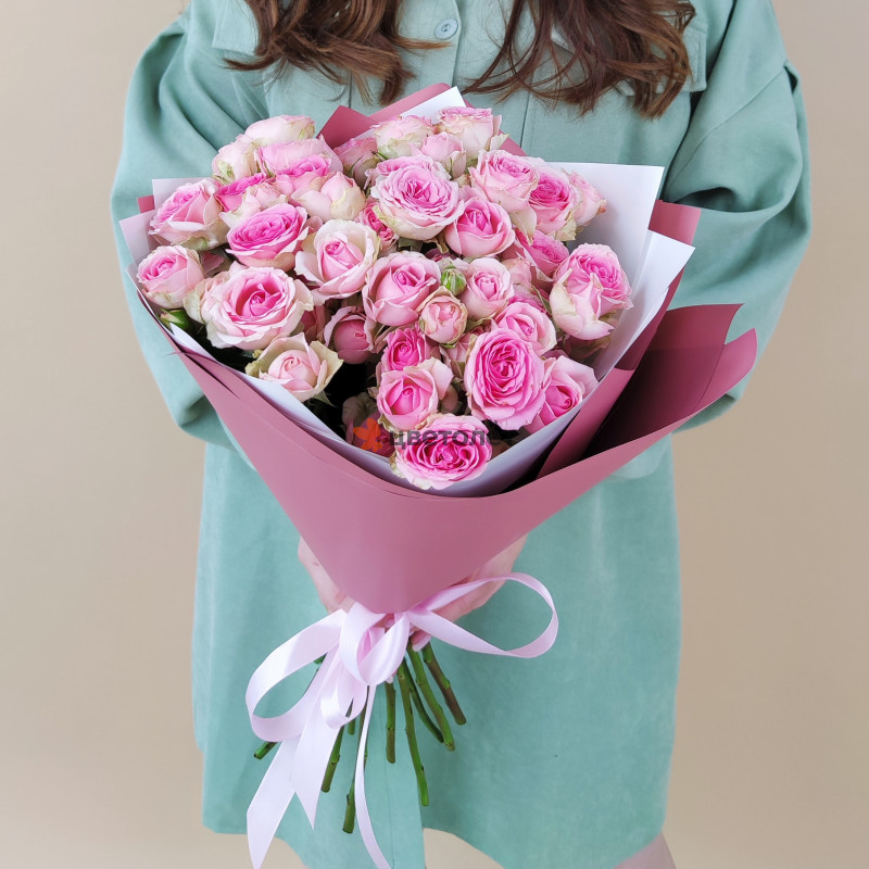 Розы кустовые нежные