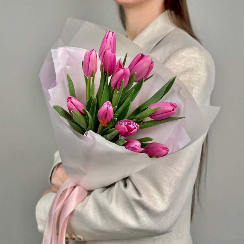 Фиолетовые тюльпаны, 11 шт